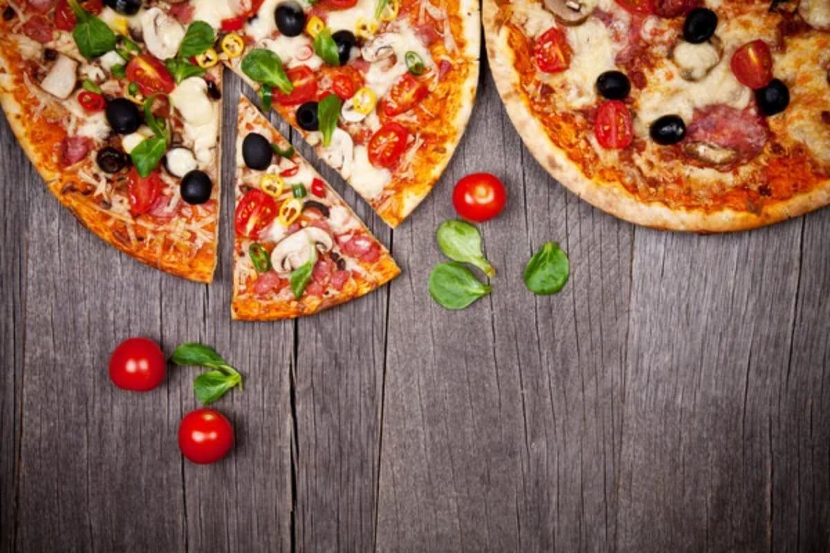 Medium Pizza Pair Special