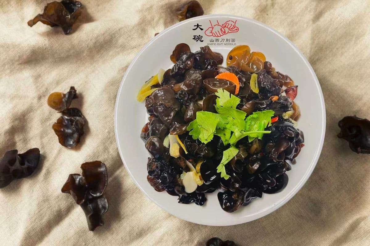 Spicy Fungus Salad / 辣爽口木耳