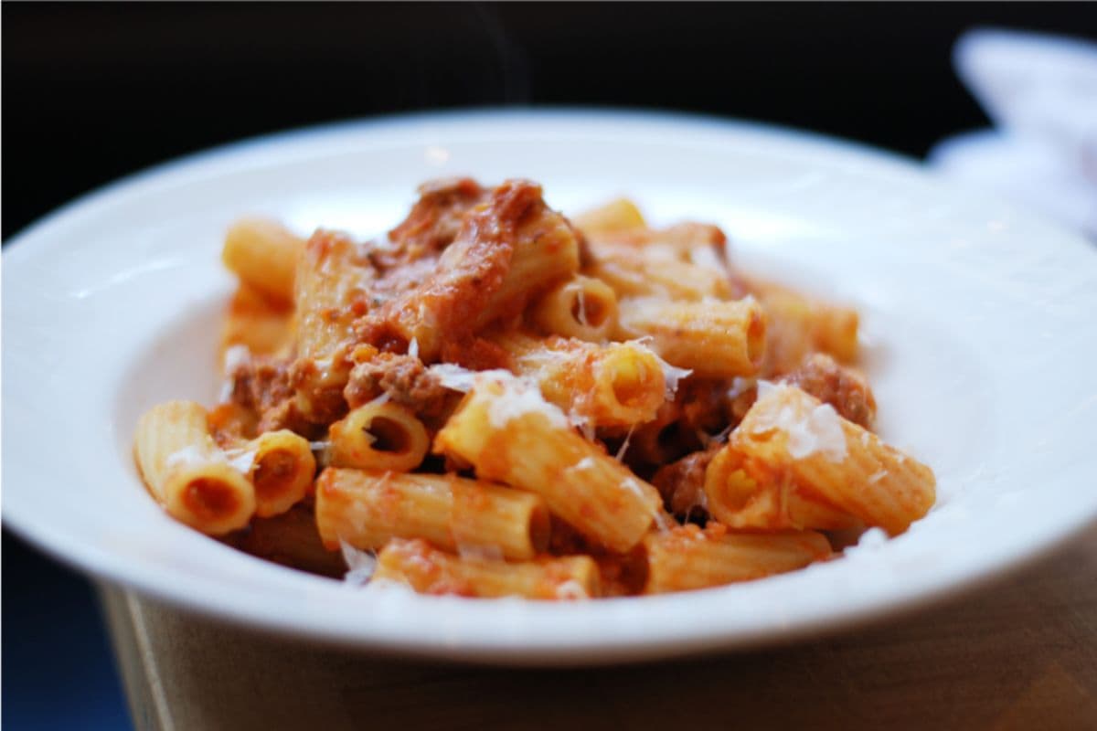 Tortiglioni Alla Bolognese