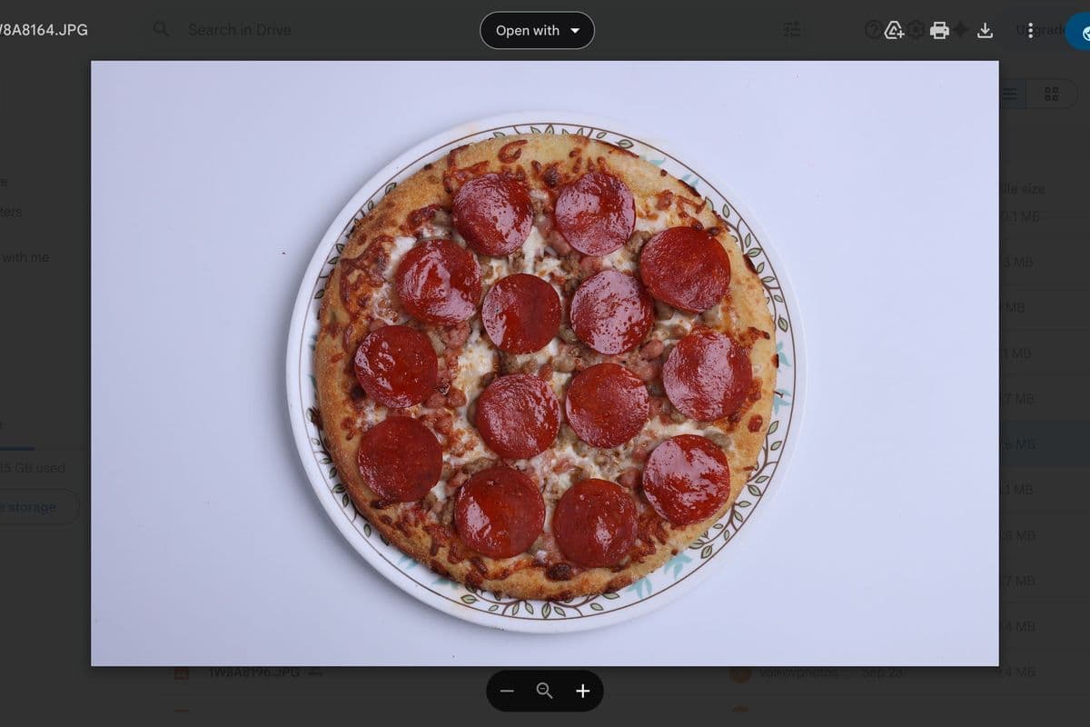 Medium True Canadian Pizza