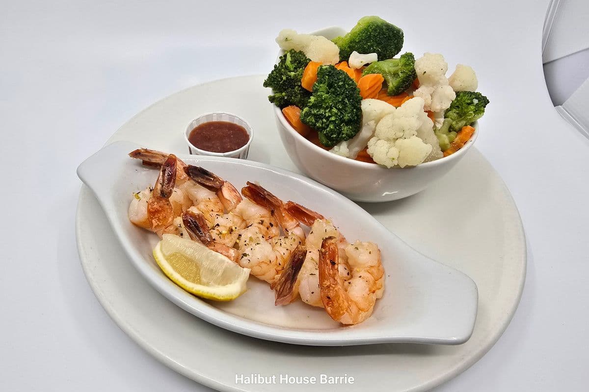 Grilled Shrimp (8 pcs) and California-Style Vegetables
