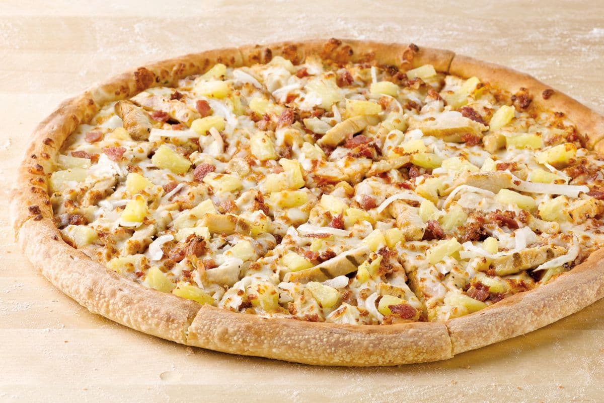 Large Hawaiian BBQ Chicken Pizza