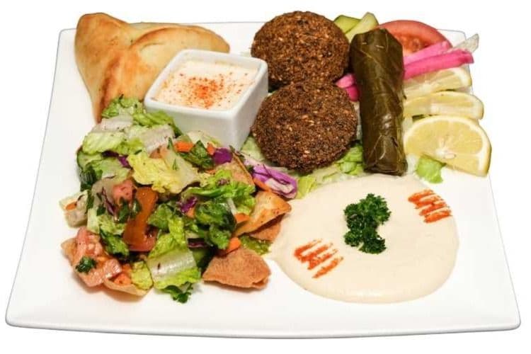 Assiette Végétarien (5 Choix) / Vegetarian Plate (5 choices)