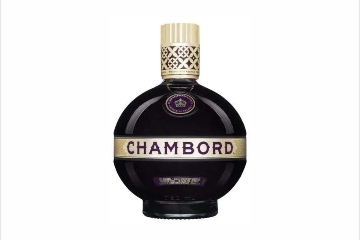 Chambord Black Raspberry Liquor (750 ml) (1 x 750ml)