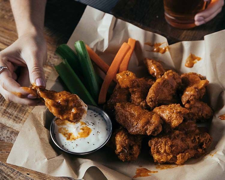 1 LB Chicken Wings