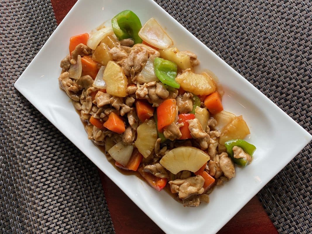 CD5. Lemongrass Chicken with Pineapple, Bell Pepper, and Carrots