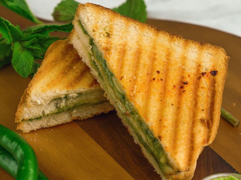 Cheesy Mint Sandwich