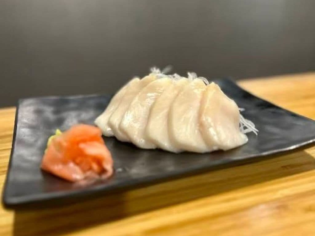 B.C Maguro (B.C. Tuna) Sashimi 6pcs (GF)