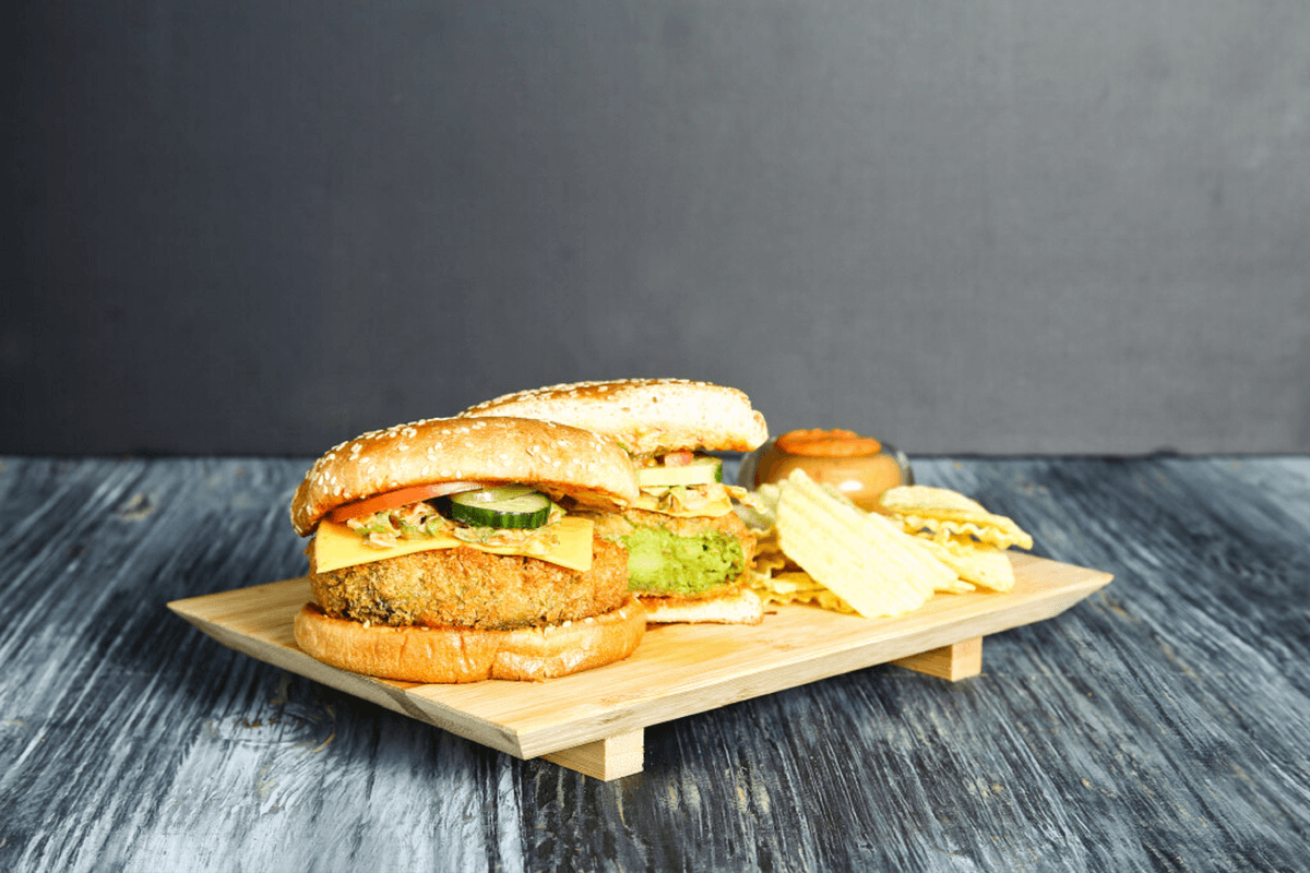Spinach and Corn Burger