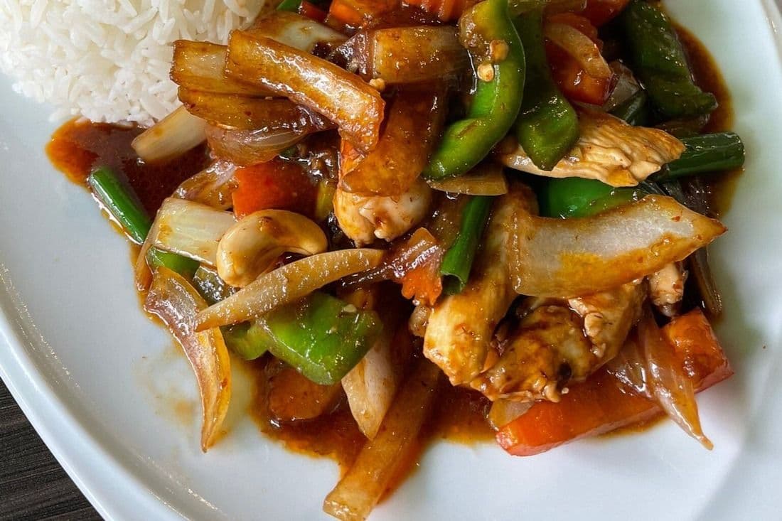 #23. Chicken Cashew Nuts