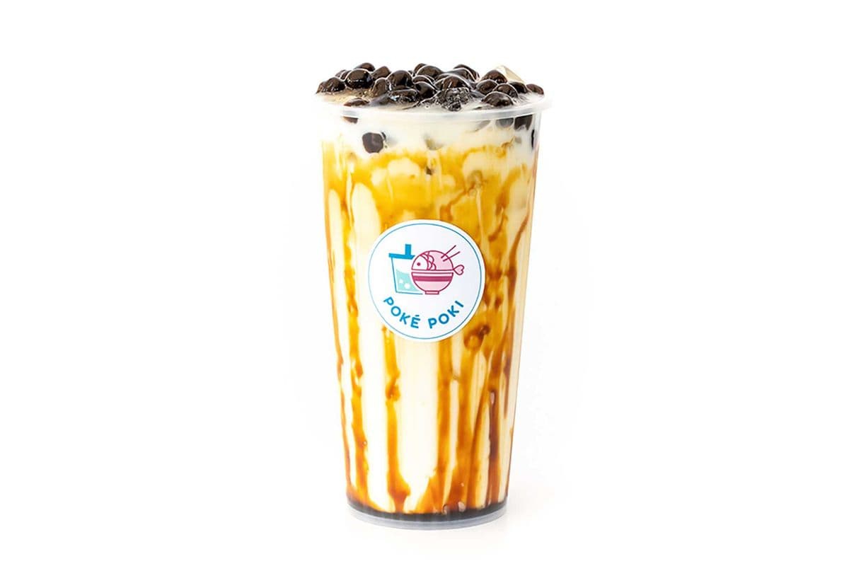 Brown Sugar Latte with Tapioca Pearls / Latte au sucre brun avec perles de tapioca