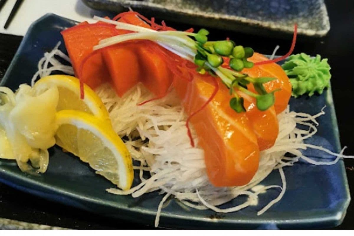 Spicy Sockeye Salmon Sashimi