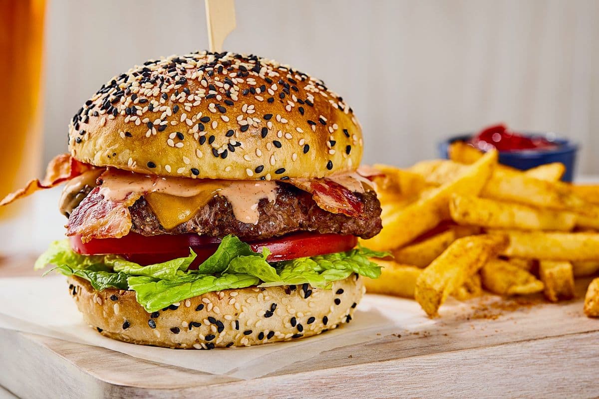 Bacon Cheeseburger