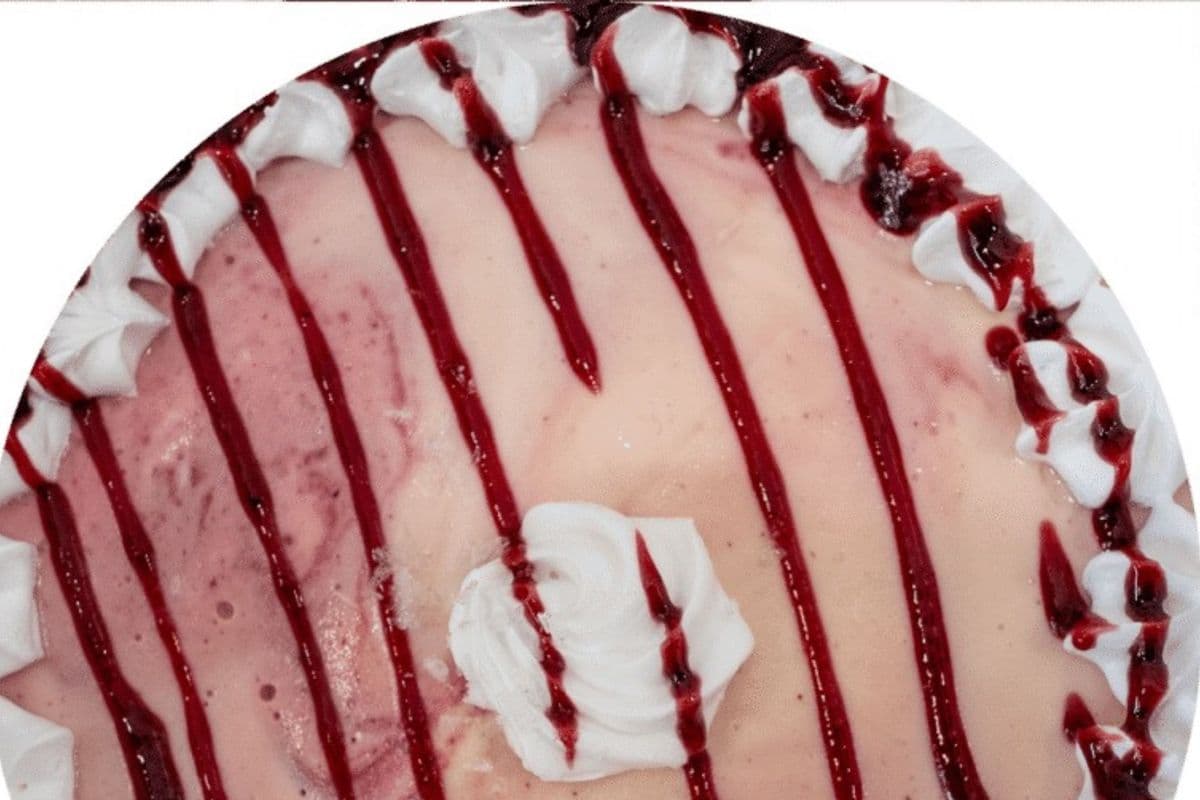 Black Raspberry Cheesecake (8" - serves 12-16 people)