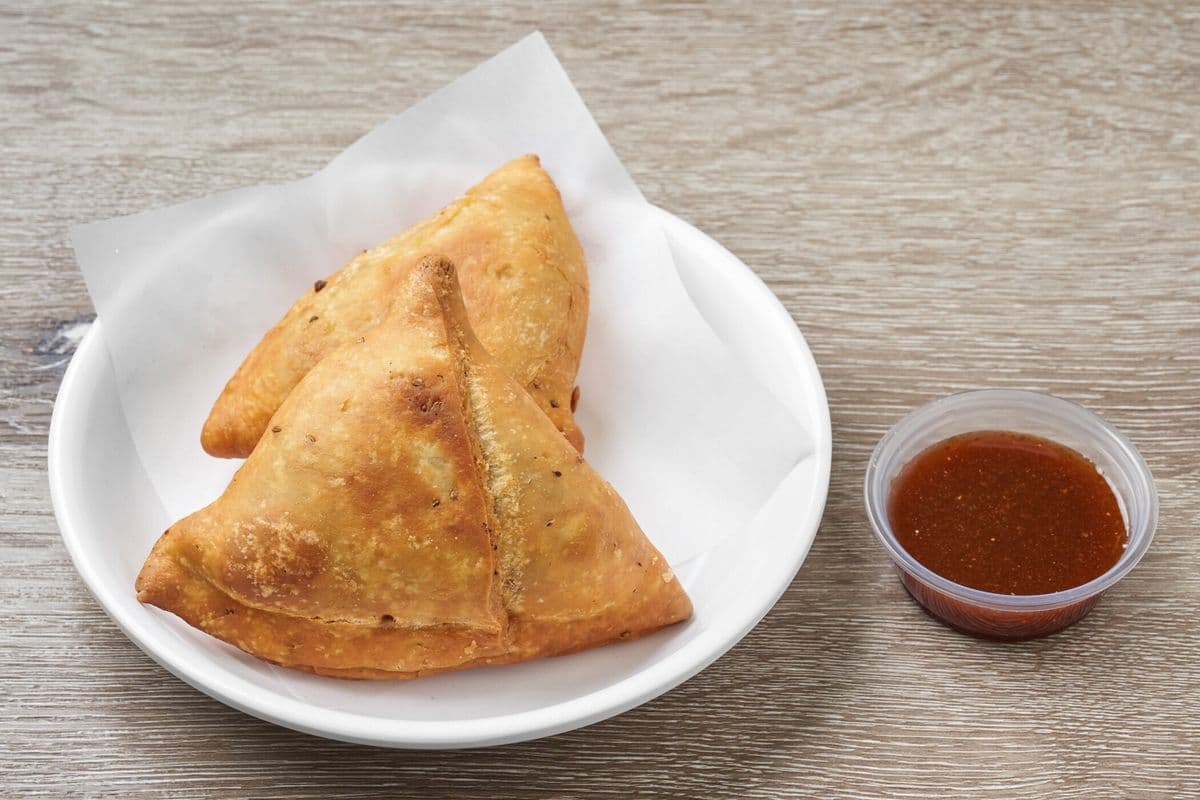 Samosa (1 pc)