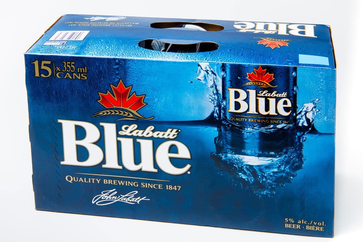Labatt Blue (15 Cans)