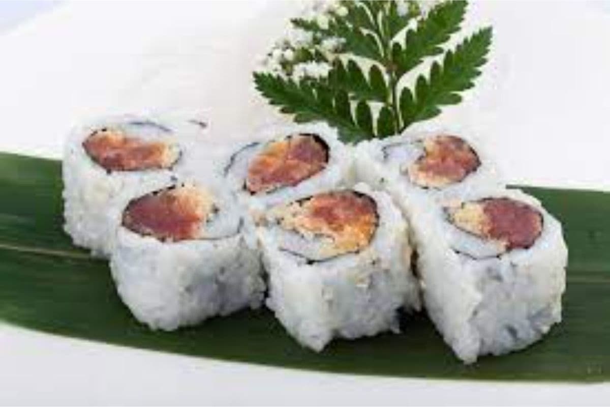 M6 Spicy Tuna (6 pcs)
