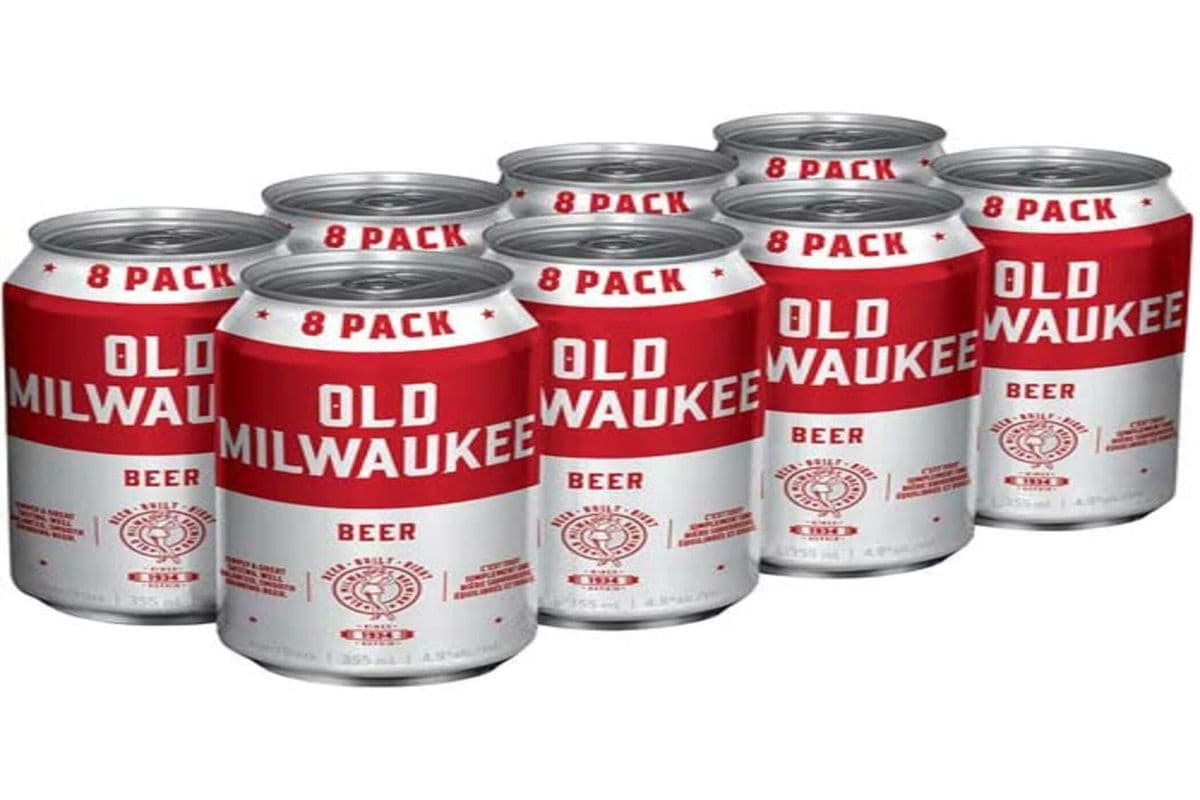 Old Milwaukee (8 Cans) (1 x 355 ml)