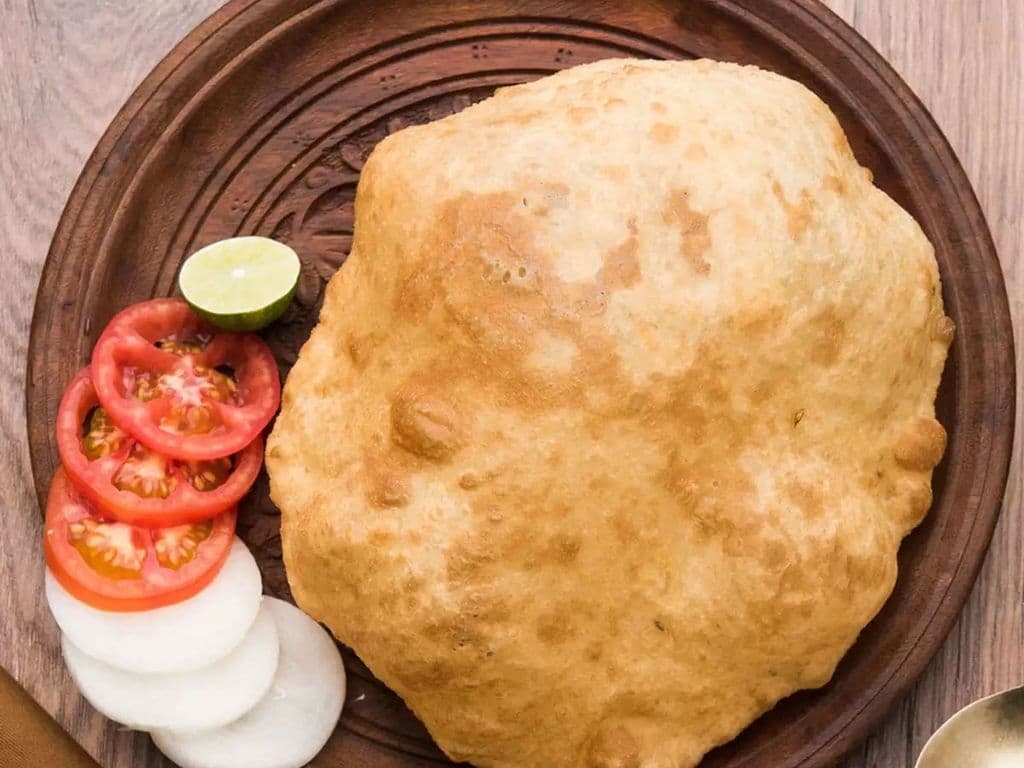 Plain Bathura