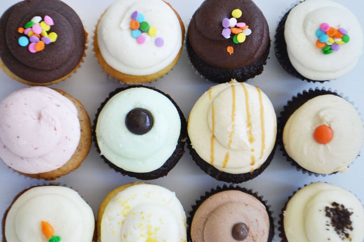 Mixed Bag Cupcakes (6 pcs)