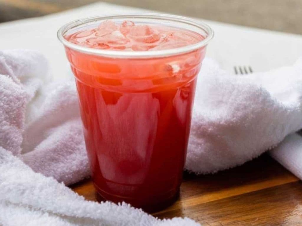 Strawberry Lemonade (16 oz)