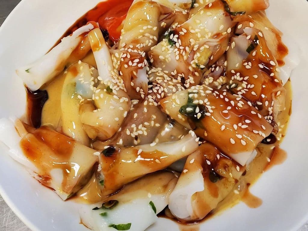 S3. 街頭腸粉 Steamed Rice Noodle Roll