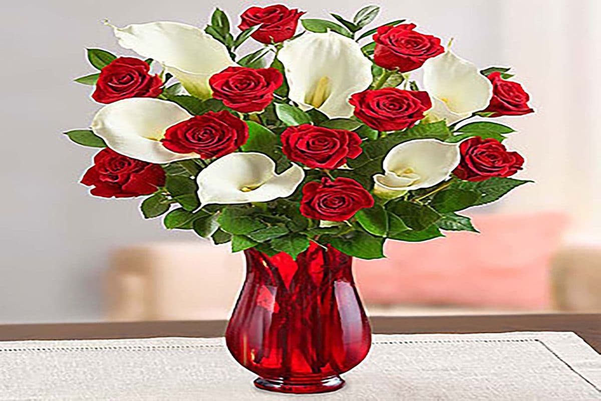 Stunning Red Roses and Calla Lilly's