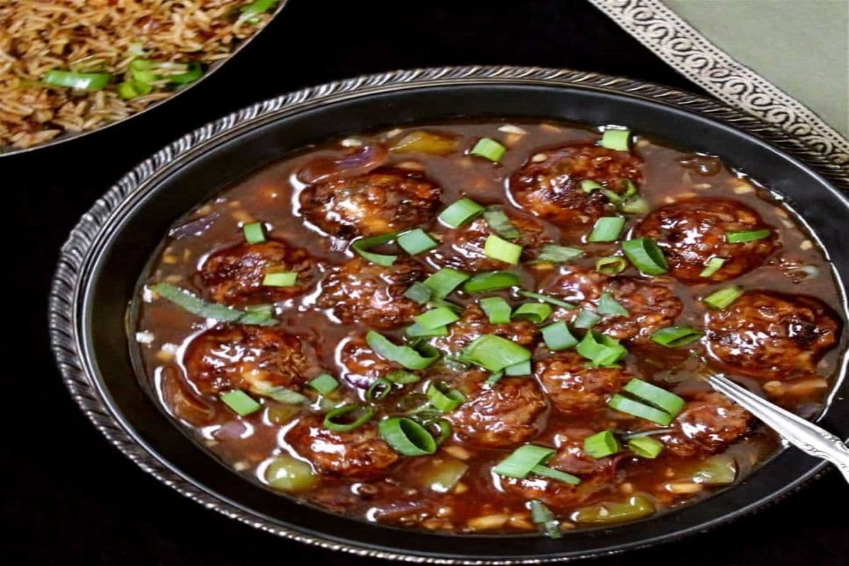 Medium Vegetable Manchurian Curry