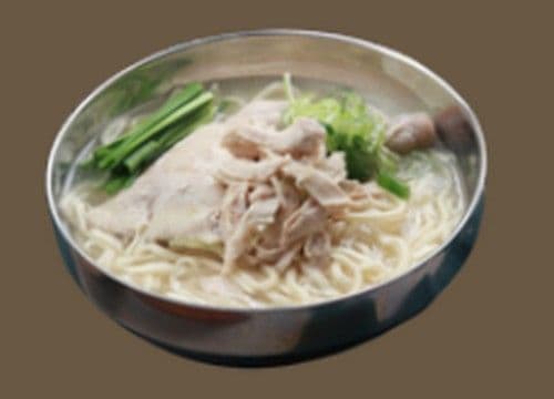 HALF CHICKEN KALGUKSU / 반계탕칼국수