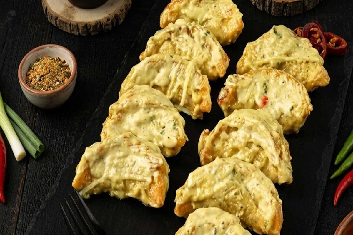 Afghani Momo (8 pcs)