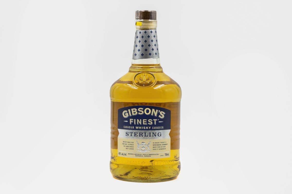 Gibson's Sterling (1 x 750 ml)