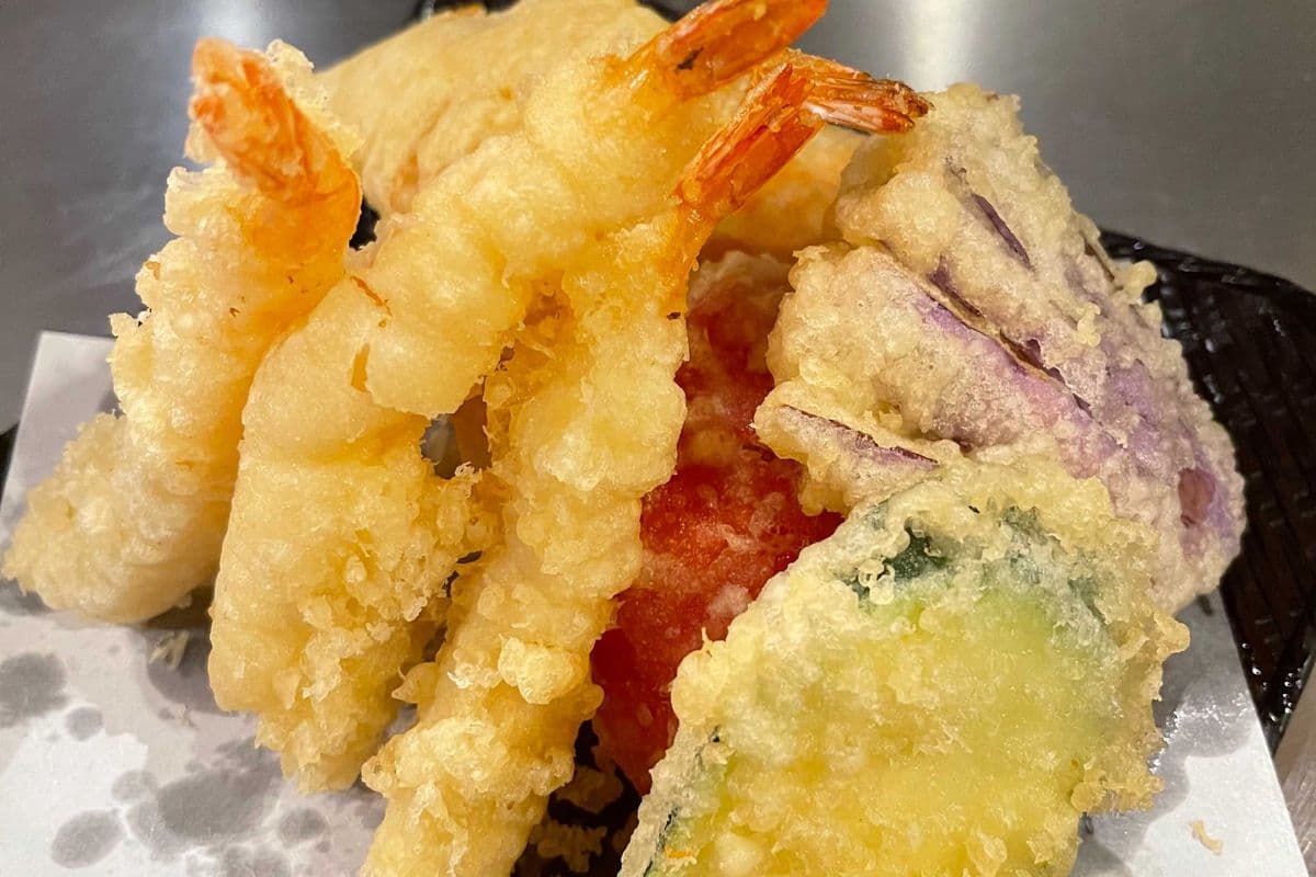 Assorted Tempura (10 pcs)