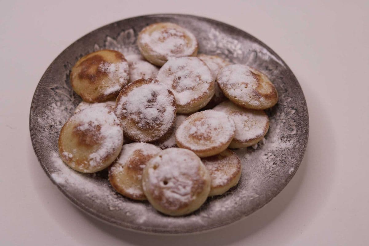 Poffertjes (Mini Pancakes)