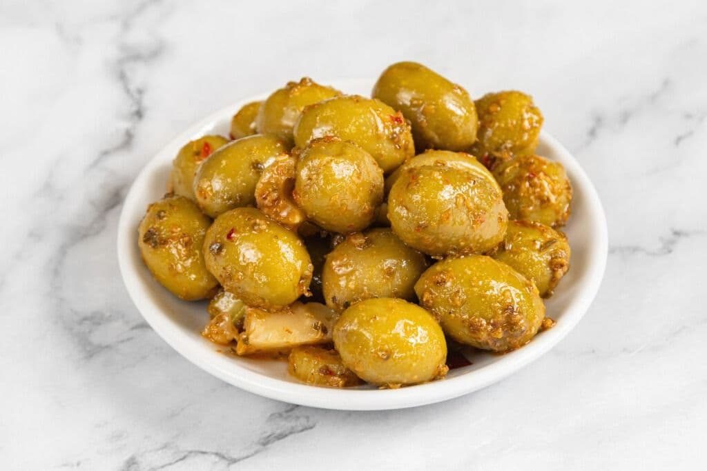 Medium Green Olives
