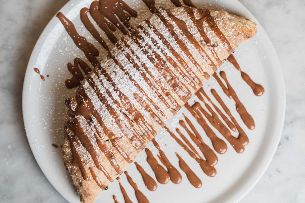 Mezza Luna Nutella