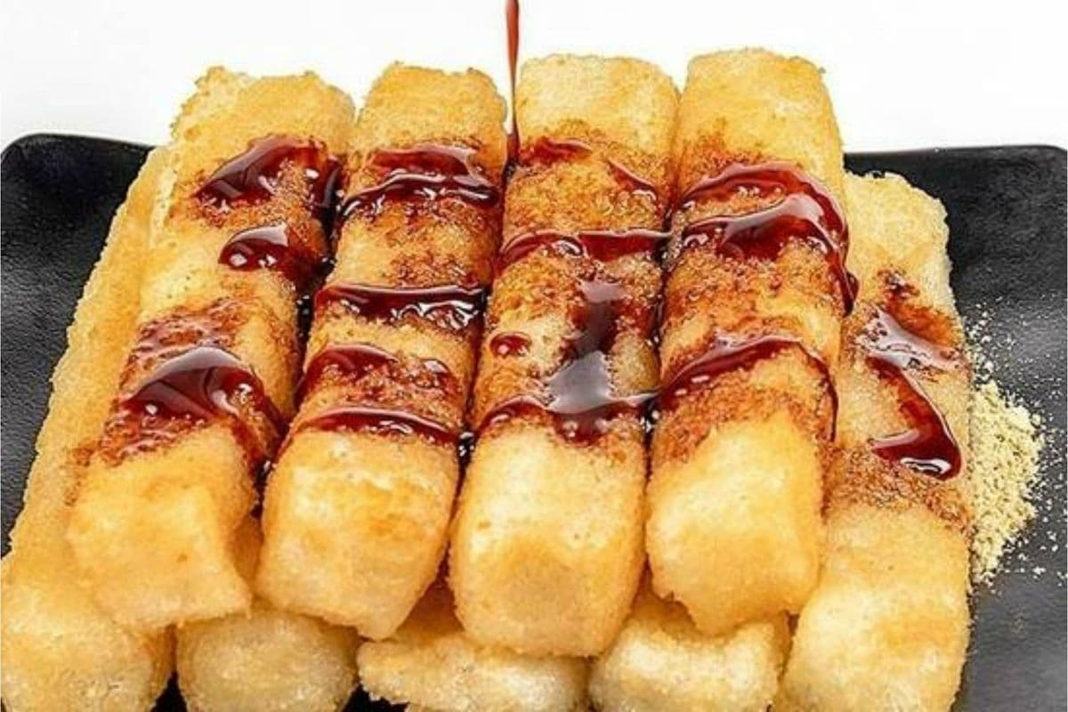 Sweet Rice Cake / 红糖糍粑