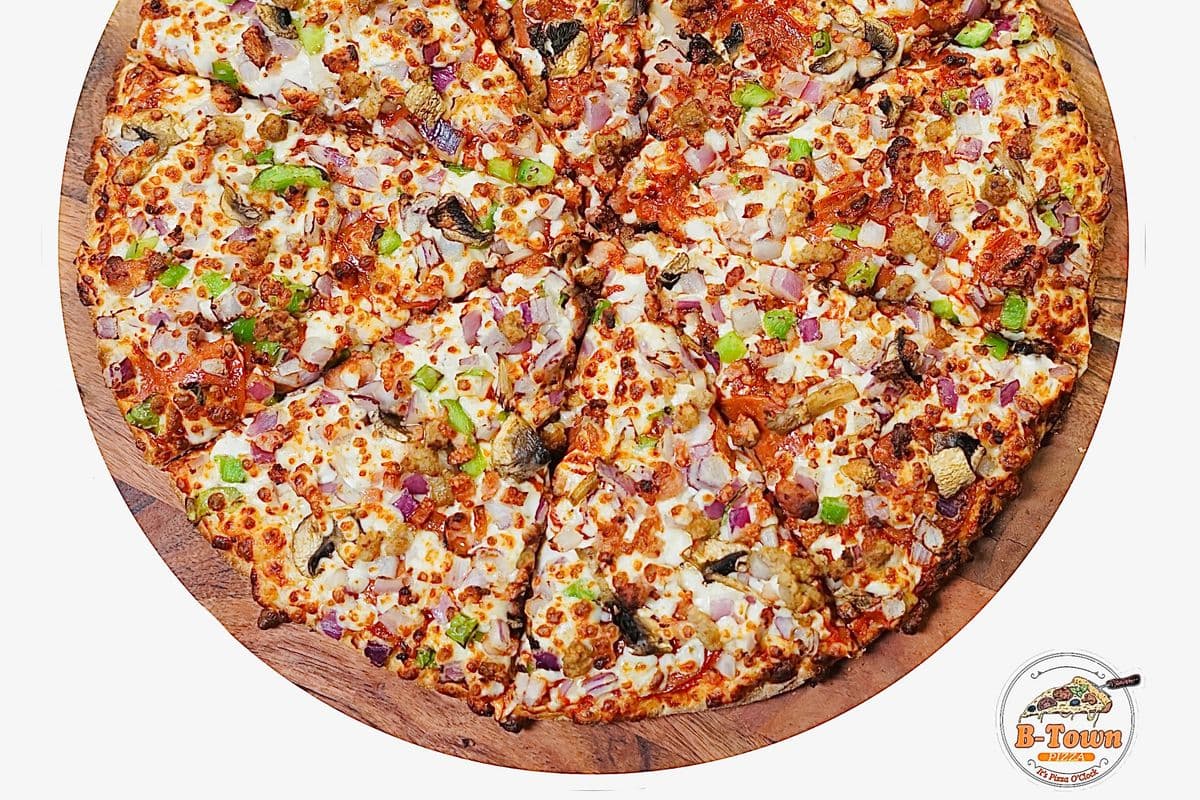 Large Deluxe Pizza