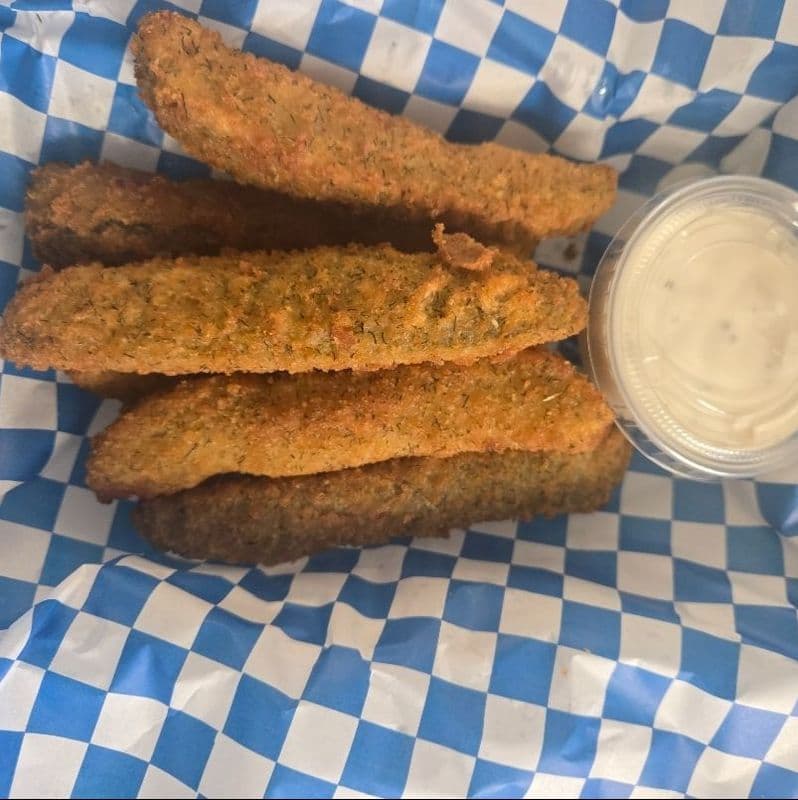 Deep Fried Pickles (6 Pieces)