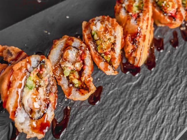 Golden Dynamite Roll (6pcs)