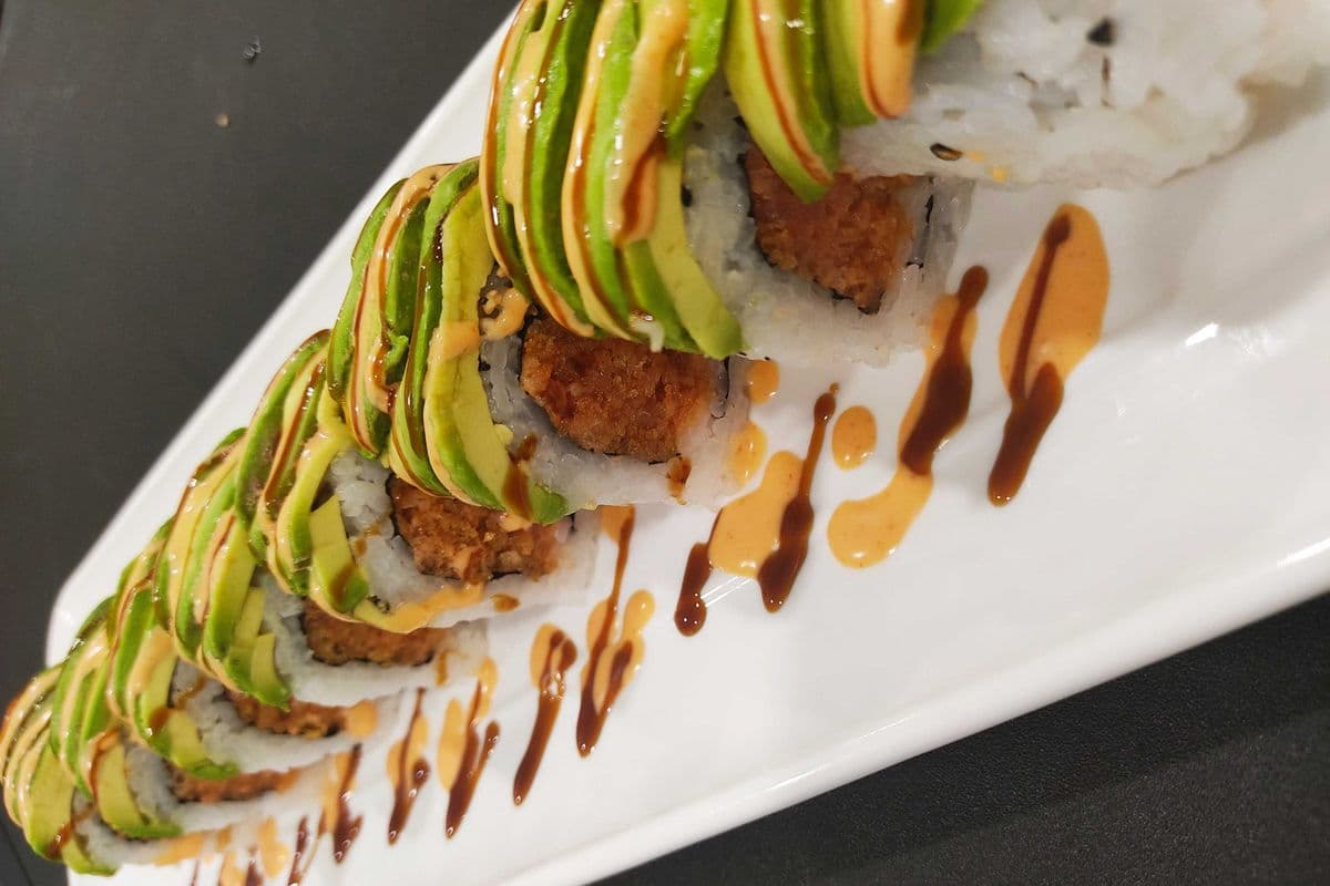 Kamikaze Roll (8pcs)