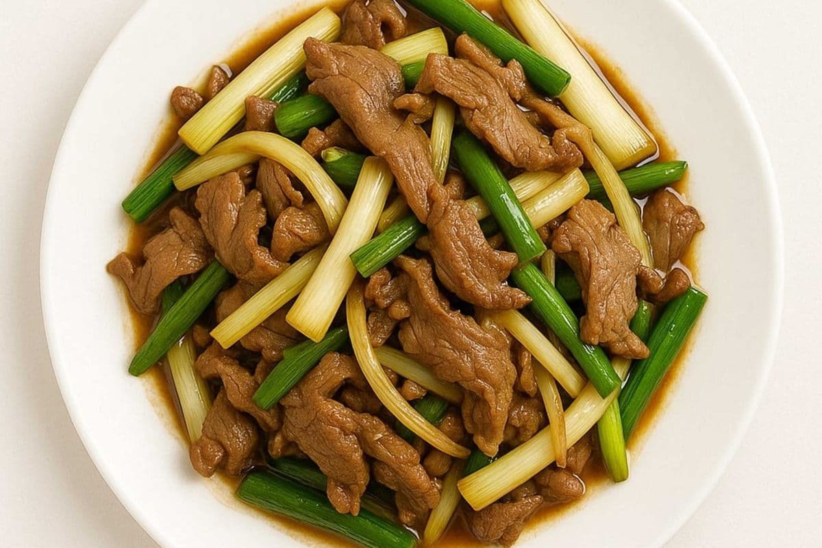 B10. Sauteed Lamb with Scallions - 蔥爆羊肉