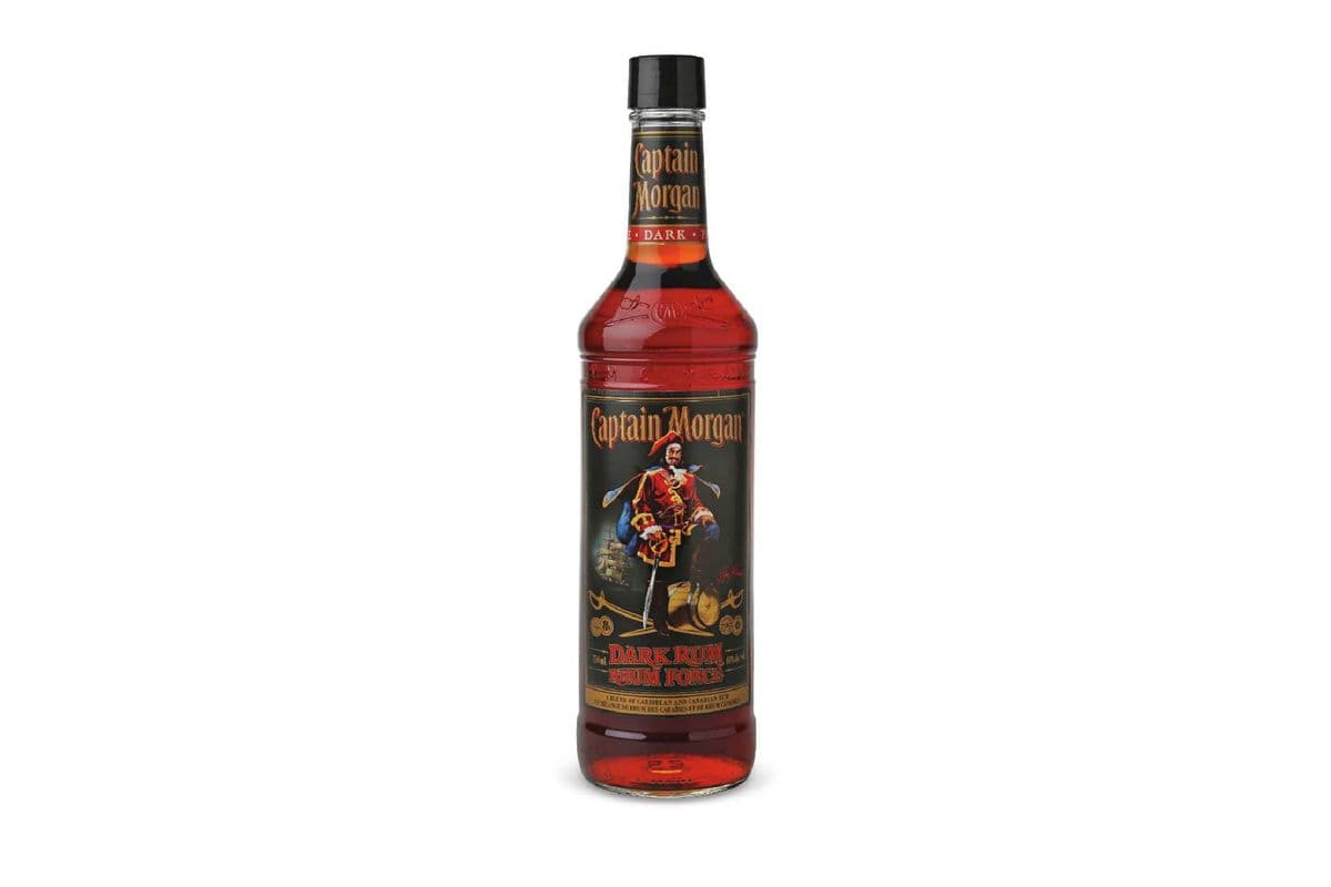 Captain Morgan Dark Rum (1 x 750 ml)