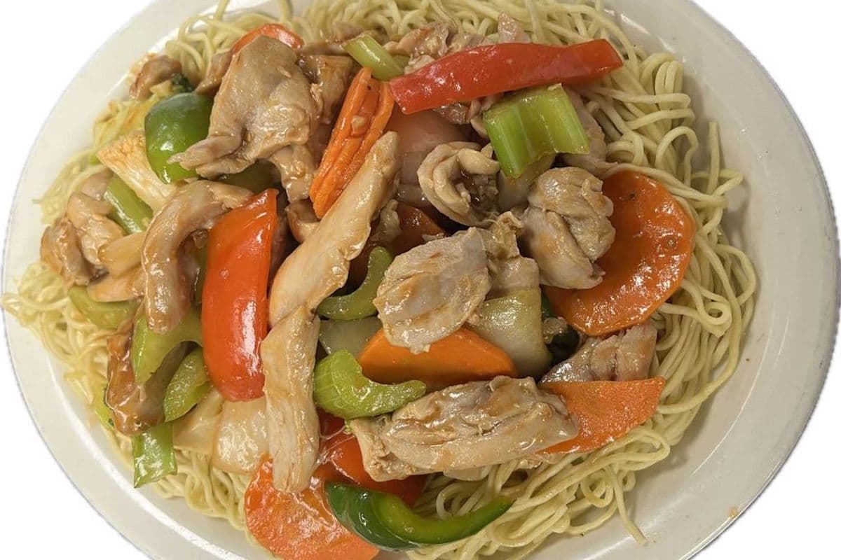 47. Chicken Chow Mein