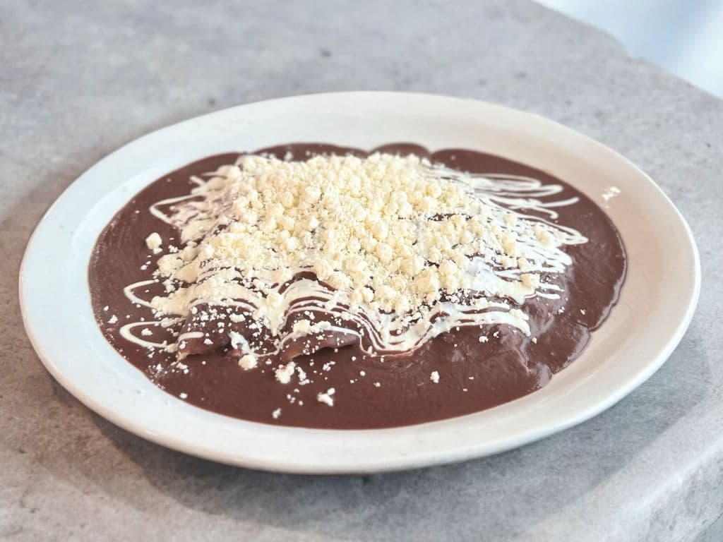 Enfrijoladas
