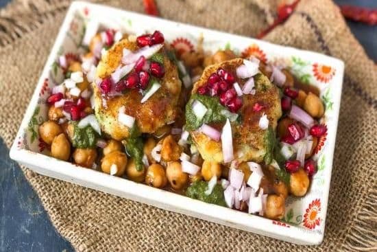 Aloo Tikki Chana Chaat