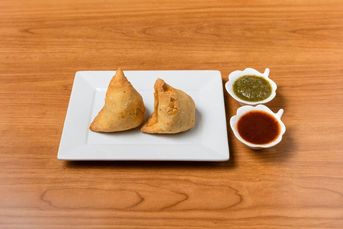 Samosa (2 pcs)