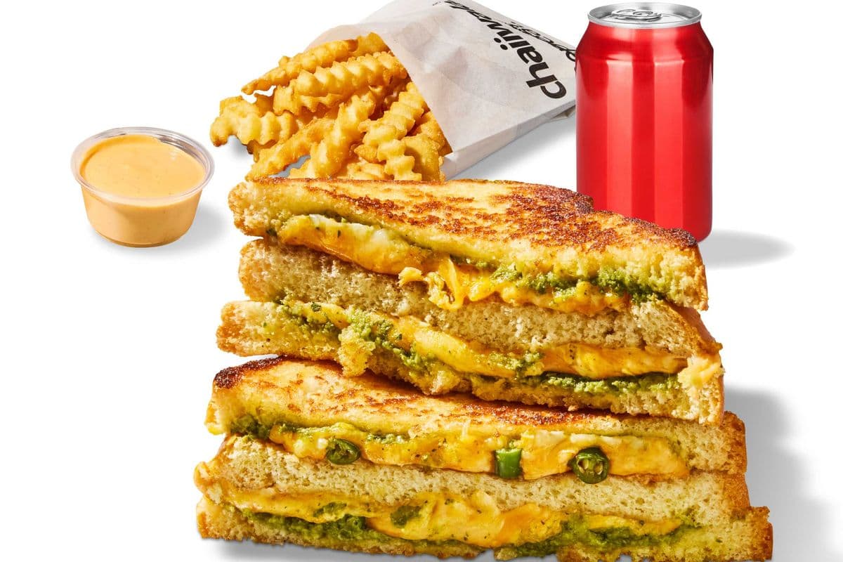 Cheese and Chutney Club COMBO (369 Cal)