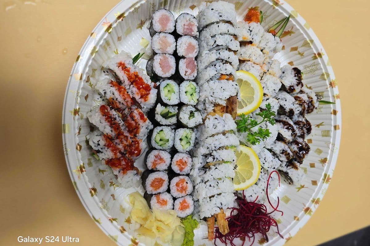 Party Tray B (3 People)