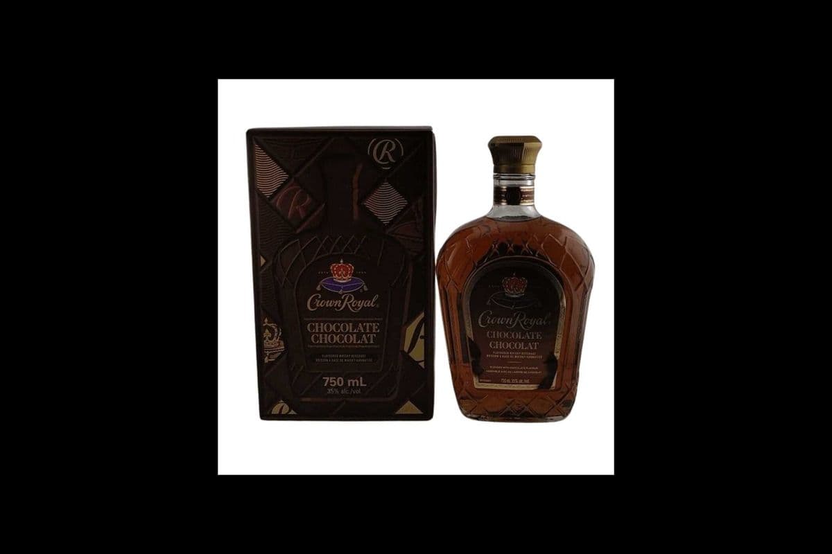 CROWN ROYAL CHOCOLATE - (750ML) (1 x 750ML)