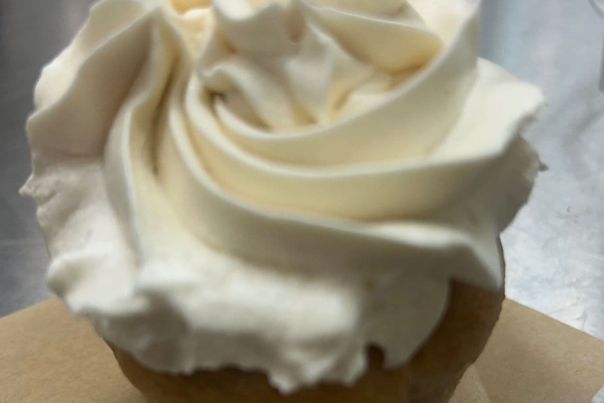 GF & DF Vanilla cupcake